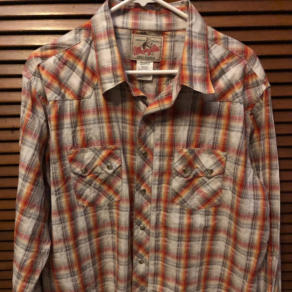 Wrangler long sleeve shirt